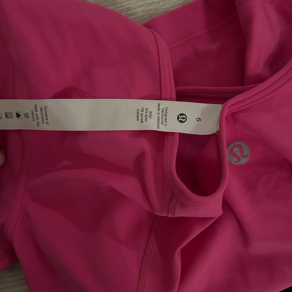 Sonic pink lululemon align t-shirt - Picture 4 of 4
